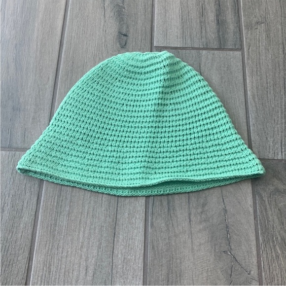 WE WORE WHAT Mint Green NWT Woven/Knitted Bucket Hat - Picture 5 of 11